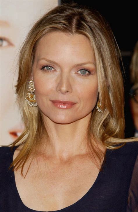 Michelle Pfeiffer Famous American Actress