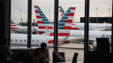 American Airlines Apologizes For Summer Travel Disruptions With Miles
