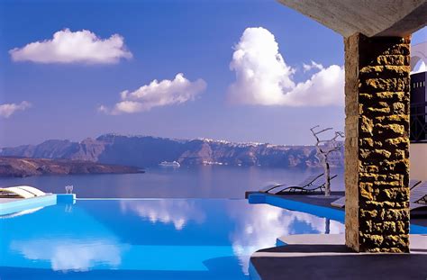 Luxury Suites In Santorini Astarte Suites