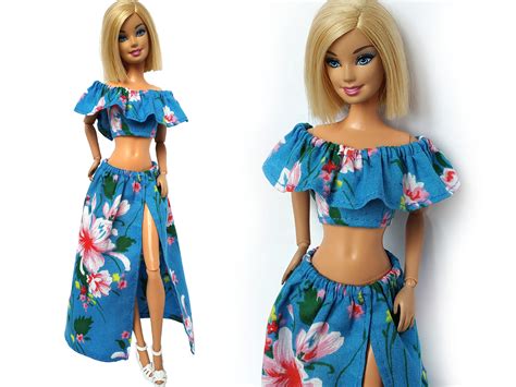ropa de barbie barbie top and falda barbie traje traje de etsy