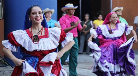 Bailes Típicos De El Salvador Imagenes De El Salvador