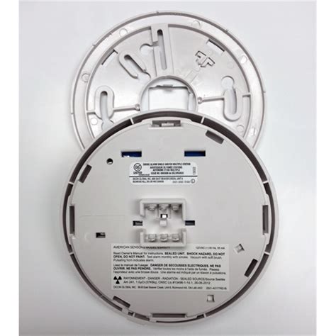 Smoke detector utilizes an ionization sensor to detect fire hazards and sounds an 85 db alarm when a hazard is detected. ESA5011 - 120V Hardwired Ionization Smoke Detector with Relay