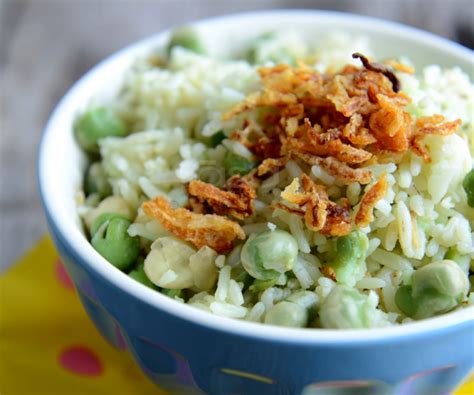 Kalau anda memasak nasi yang sedikit di dalam periuk nasi elektrik. Aneka Resipi Nasi Tumis Sedap Boleh Masak Guna Rice Cooker