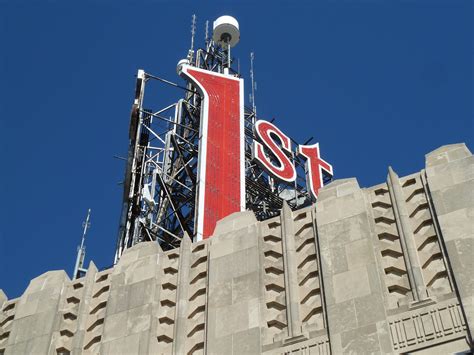 Although online banks may have higher interest rates and local rates might boast localized benefits, many people still turn to national banks to handle their finances. First National Bank Building | St. Paul, MN | WJE