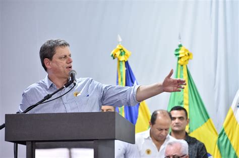 Tarcísio gomes de freitas is a brazilian engineer and military. Ministro Tarcísio de Freitas foi sondado por dois partidos ...