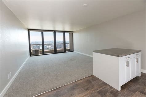 Find three bedroom apartments for rent in portland, oregon. Luxury 1, 2 & 3 Bedroom Apartments & Penthouses in ...