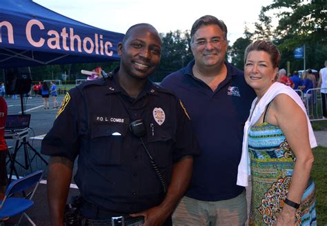 David john eltringham horsham, vic. Hundreds of Fans in Scotch Plains Watch Union Catholic ...