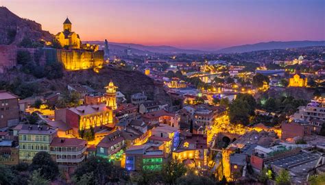 | with its dramatic valley add to that the pull of the city's hipster culture, its techno scene and general air of cool, and tbilisi is. Tbilisi, cosa vedere nella splendida città in rinascita ...