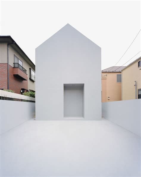 The Most Minimalist House In Japan Digsdigs