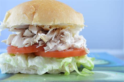 Bread Roll Chicken Lettuce And Tomato Simple School Lunches