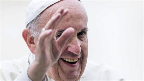 Die krankheit tritt häufig bei älteren menschen auf. Vatikan: Papst Franziskus wird 80 - «Alter ist ruhig und ...