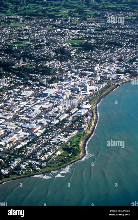 New Plymouth Taranaki New Zealand Aerial Stock Photo Alamy