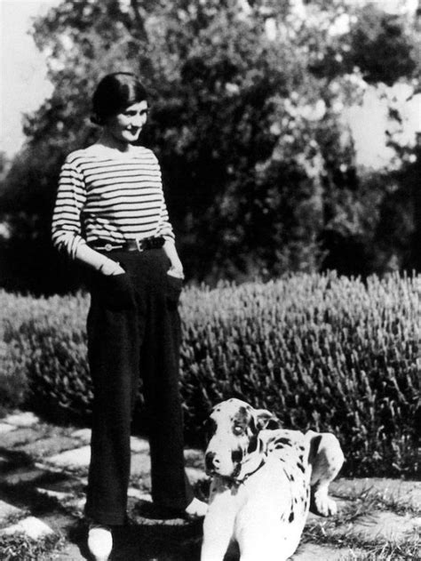 Maybe you would like to learn more about one of these? 26 Classy and Fabulous Photos of a Young Coco Chanel in ...