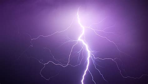 Destroy the tower to free the loved princess. POWER OF GOD - Experience the power of God today