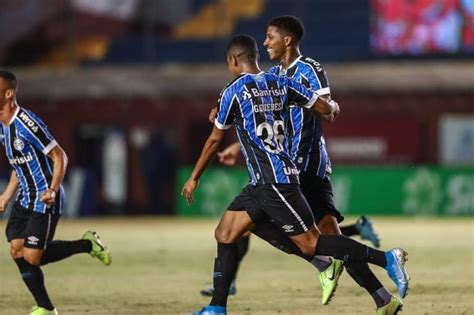 Acompanhe as notícias do grêmio no ge.globo. De olho na semifinal, Grêmio tenta a classificação diante ...