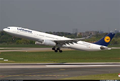 Airbus A330 343 Lufthansa Aviation Photo 1908481