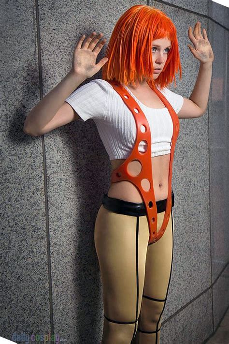 Leeloo And Zorg From The Fifth Element Daily Cosplay Com Leeloo