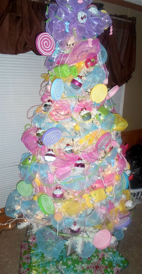 If you are going to have wine at your festive christmas dinner, you should protect your wine with a bottle stopper. Candy Land Christmas Tree | Candy christmas tree ...