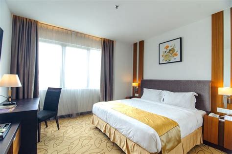 Facilities include complimentary wireless internet and a jacuzzi. Metro Hotel Bukit Bintang - Туры на Борнео