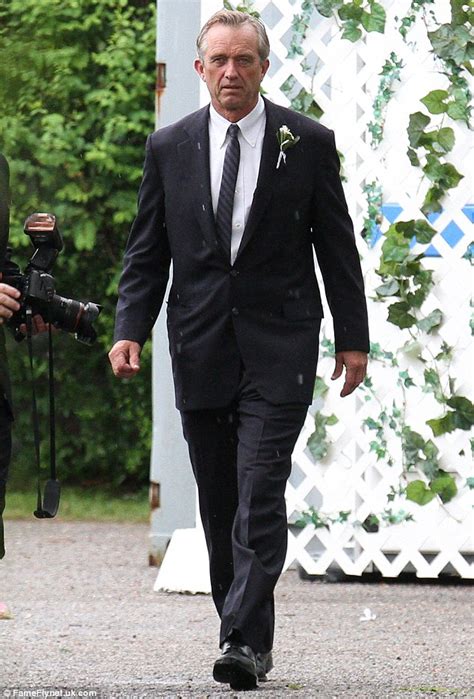 Said massive guestlist included upwards of 300 of the kennedys' closest family and friends, ncluding larry david. Cheryl Hines marries Robert Kennedy Jr in star-studded ...