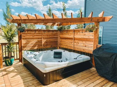 32 backyard hot tub privacy ideas hot tub enclosure