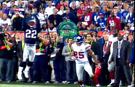 Asante samuel's dropped interception in super bowl xlii. Asante Samuel's Forgotten Dropped Pick - The 50 Biggest ...