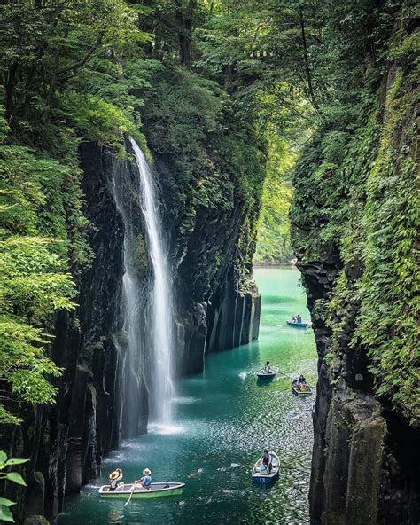 Visit Japan The Beauty Of Takachiho Gorge May Just Take Your Breath
