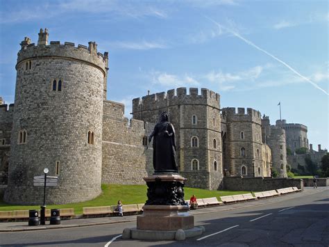Mungkin ada antara kita yang tidak mengetahui bahawa pesara awam persekutuan layak untuk membuat tuntutan perjalanan hospital kerajaan berpakar. Perjalanan Wisata ke London: Windsor Castle yang Menawan