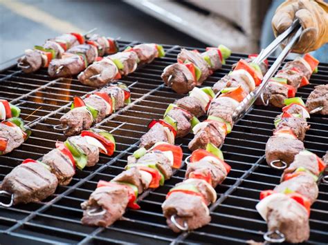 But now, the food network star has given us an. The Pioneer Woman's Cowboy Christmas : Food Network | Holiday Recipes: Menus, Desserts, Party ...