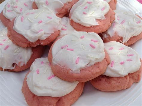 Lauras Baking Talent Pink Lemonade Cookies