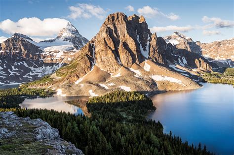 Canadian Rockies And Pristine Blue Lakes In The Morning Light Bc Canada