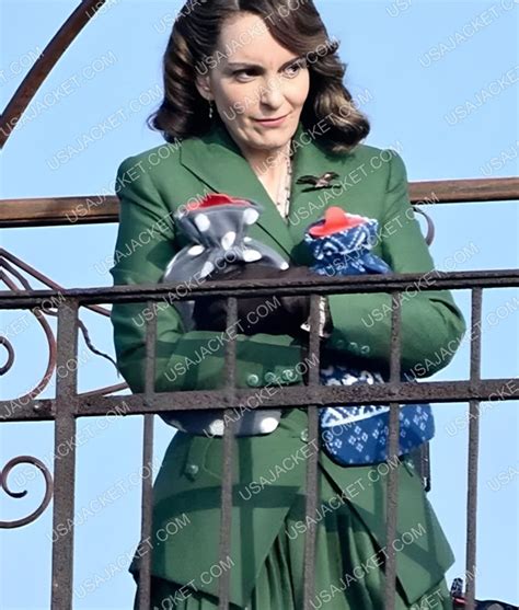 A Haunting In Venice 2023 Ariadne Oliver Coat Tina Fey Green Coat