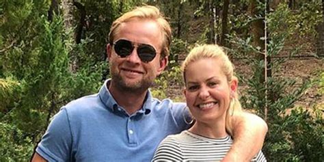Candace Cameron Bure Defends Inappropriate Photo With Husband