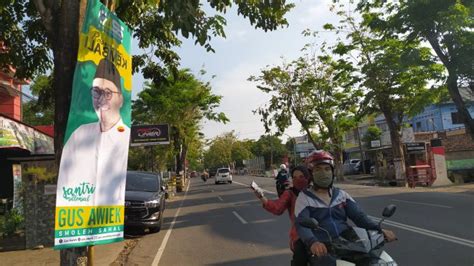 ●security scanner keep your system away from the latest threats. Banner "Kampanye Gus Awiek" Beredar Liar di Jalanan Kota - WartaBromo