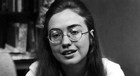 She graduated in 1965 in the top 5% of her class. Hillary Clinton Younger : Californication Alum Will Play ...