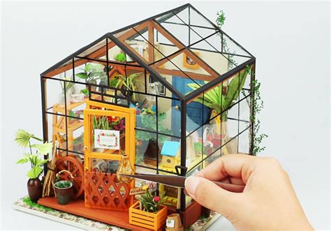 Find diy miniature dollhouse kit from a vast selection of floor coverings. Miniature Greenhouse Dollhouse DIY Kit - Dayroom ...