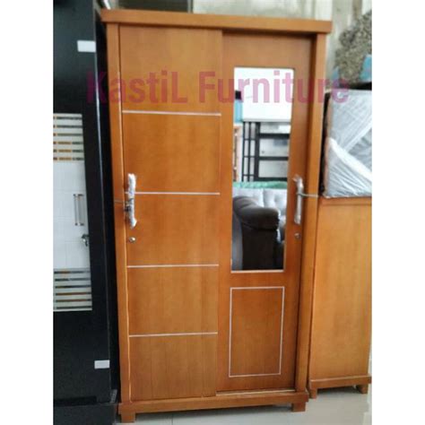 Dengan sentuhan akhir minyak yang hangat dan disikat keemasan, sudut membulat lembut dan garis halus, koleksi ini akan menciptakan suasana yang nyaman dan hangat di rumah anda. Lemari pakaian 2 pintu kayu sliding lemari baju minimalis ...