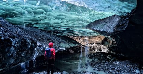 Ice Cave Tour On Vatnajokull Europes Largest Glacier Guide To Iceland