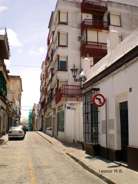 Simple Science: How to Make a Volcano with Kids