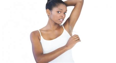 Try These Simple Homemade Remedies To Lighten Dark Underarms Pulse