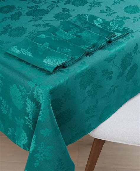 Martha Stewart Collection 120 Tablecloth And 6 Napkins Created For Macy