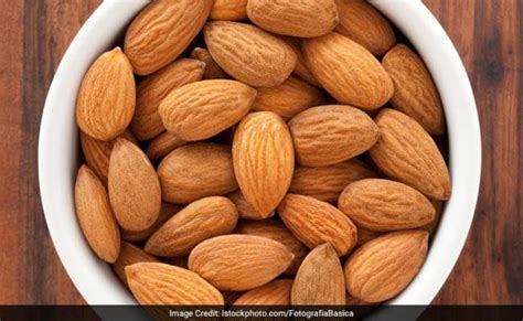 5 Healthy Almond Recipes You Can Try At Home For A Nutritious Meal