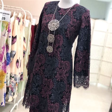 Catching a glimpse up a character's skirt or dress, often from a viewpoint from below. APPLE COUTURE BAINON KURUNG LACE MAGENTA | Shopee Malaysia