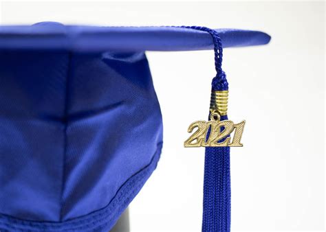 Maybe you would like to learn more about one of these? Kids Graduation Caps & Tassels | Oak Hall Kindergrad® Cap ...