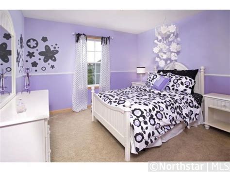 Cozy Interior Room Design Ideas With Purple Walls 09 Girl Bedroom