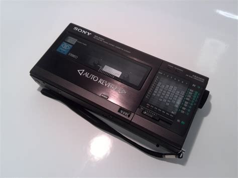 Sony Wa 8000 Portable 9 Band Radio Cassette Recorder