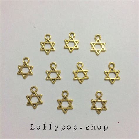 ダビデの星 六芒星チャーム 1セット10個300円の通販 by Lollypop.shop ...