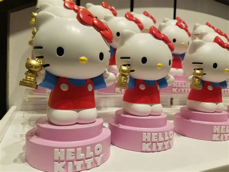 Take A Look At Park Exclusive Hello Kitty Merchandise Available Now At