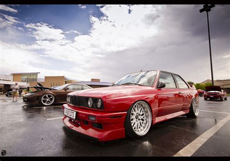 Stanced bmw e30 on bbs rs wheels! BMW 635: Fastest cars in the world - BMW E30 M3