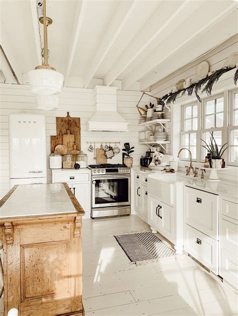 10 Modern Farmhouse Kitchen Decor Decoomo
